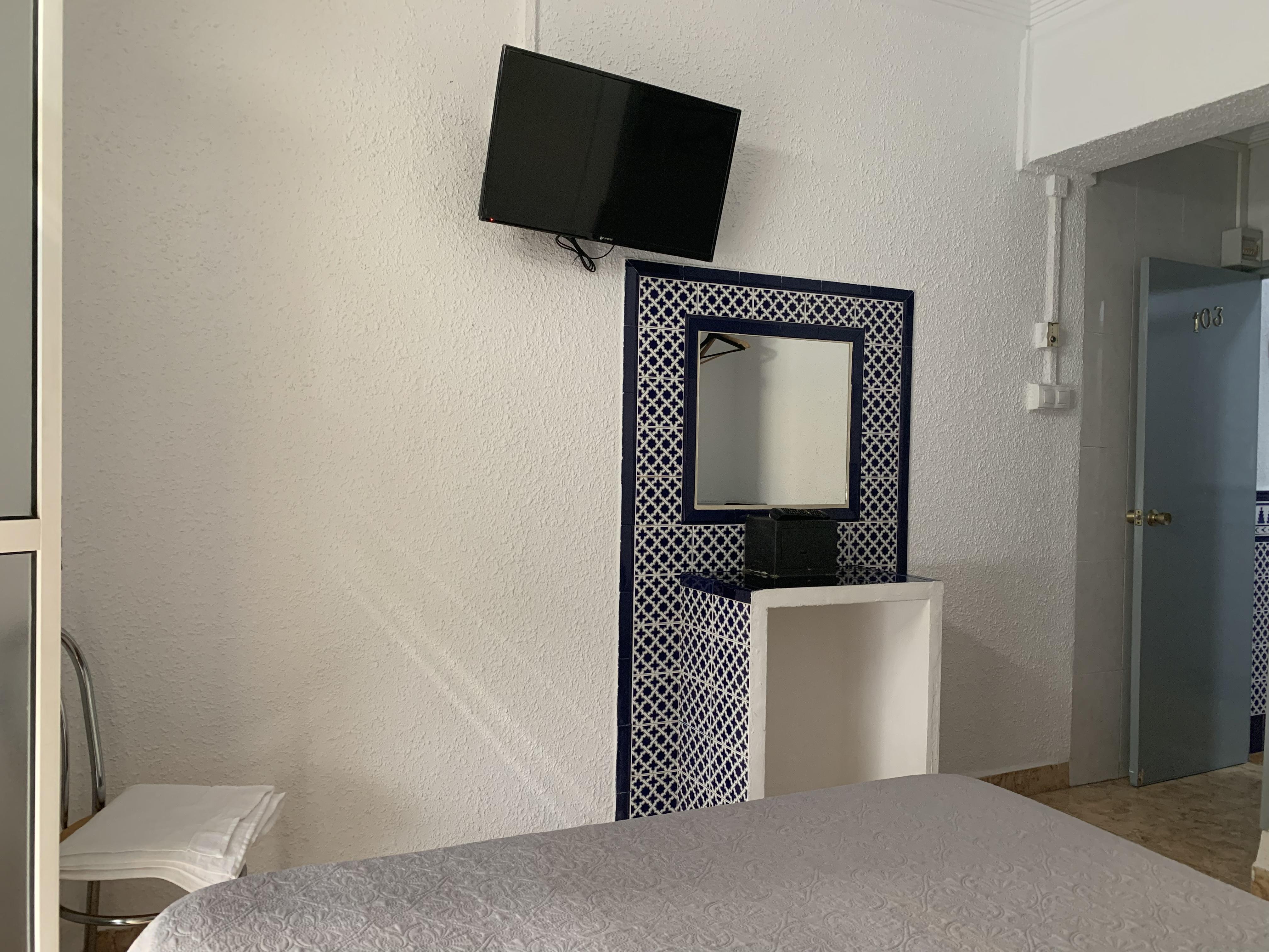 Guest house Alcobia 2*